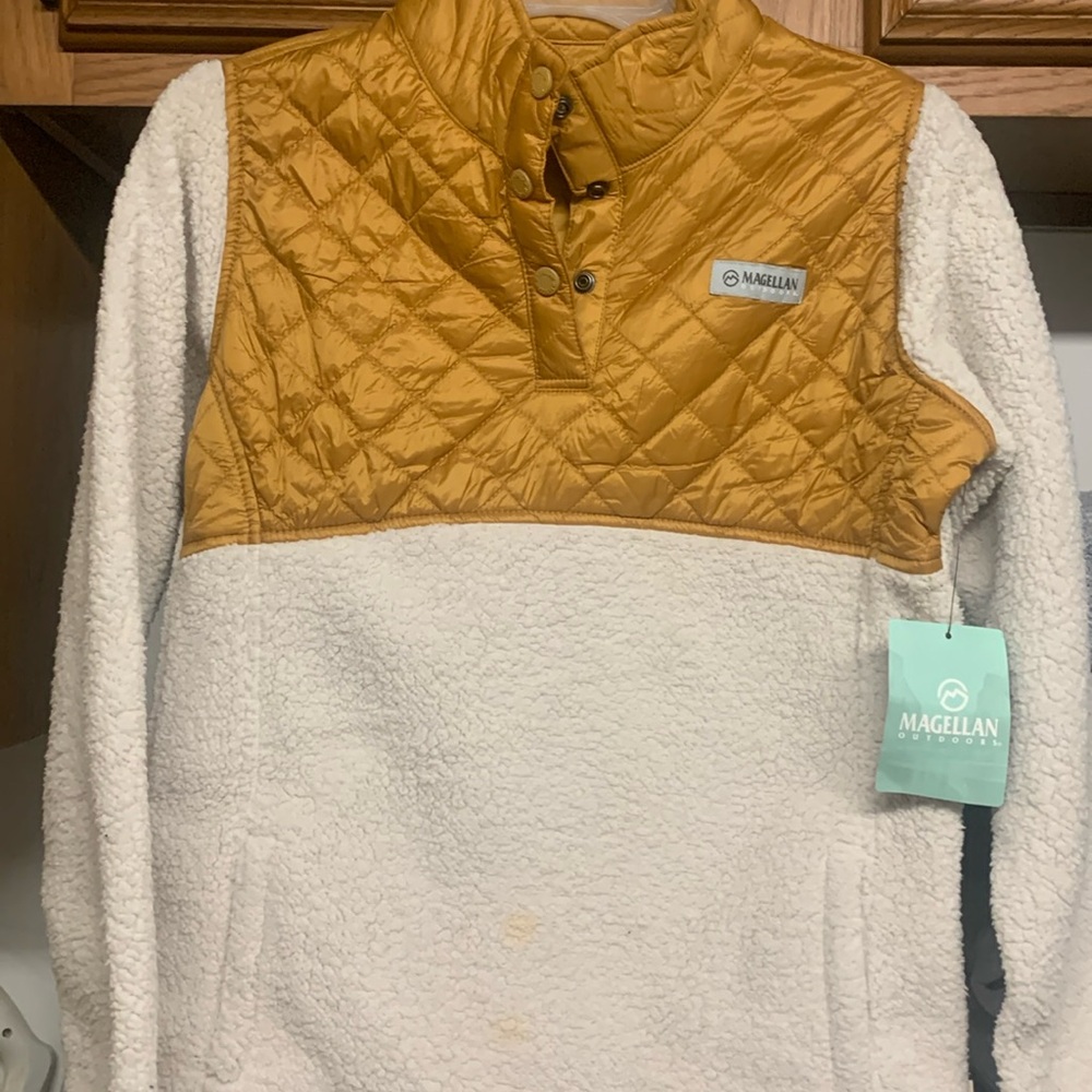 Magellan Outdoors Sherpa